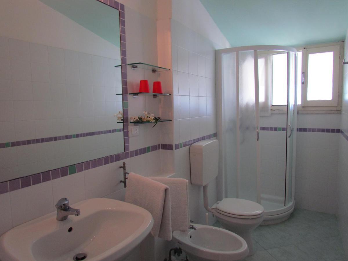 Colorful Attic With Large Terrace - Beahost Bibione Exterior foto